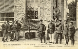 Col de la Schlucht. - Les Poteaux Frontières. - Douaniers Français. - Gendarmes et Douaniers Allemands
